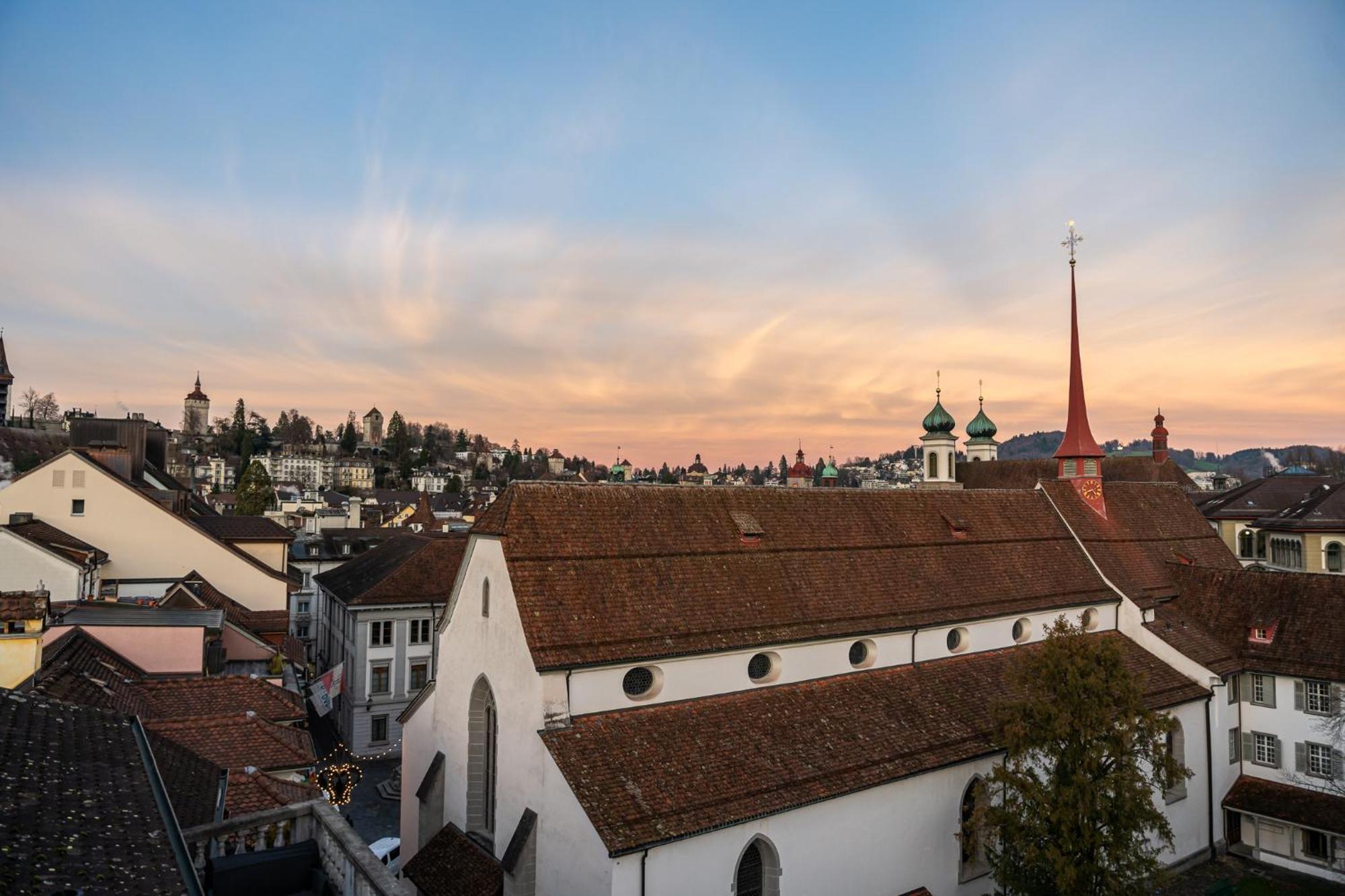 Hotel Goldener Stern - Contactless Check-In Lucerna Esterno foto